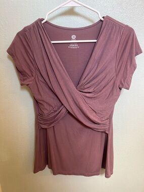 Kindred Bravely Twist Front V-neck Maternity Nursing Top, Mauve, Medium